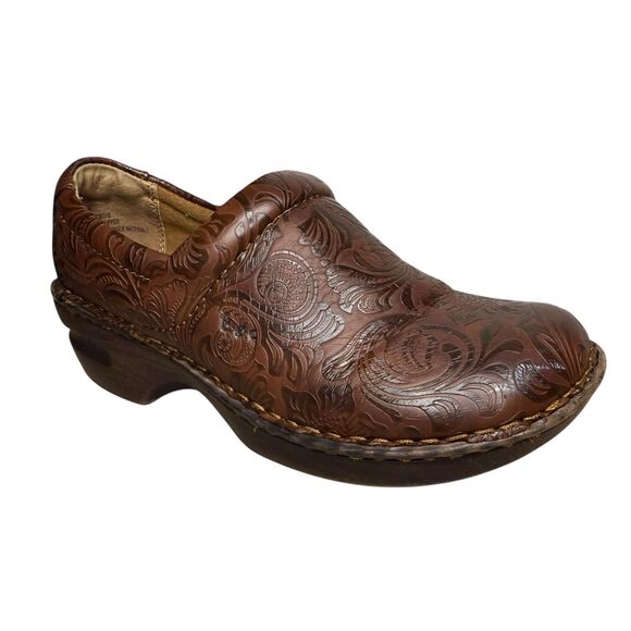 boc Women’s 7.5 Wide Peggy Clogs Brown Slip On Platform Embossed Comfort Shoes - Picture 1 of 7